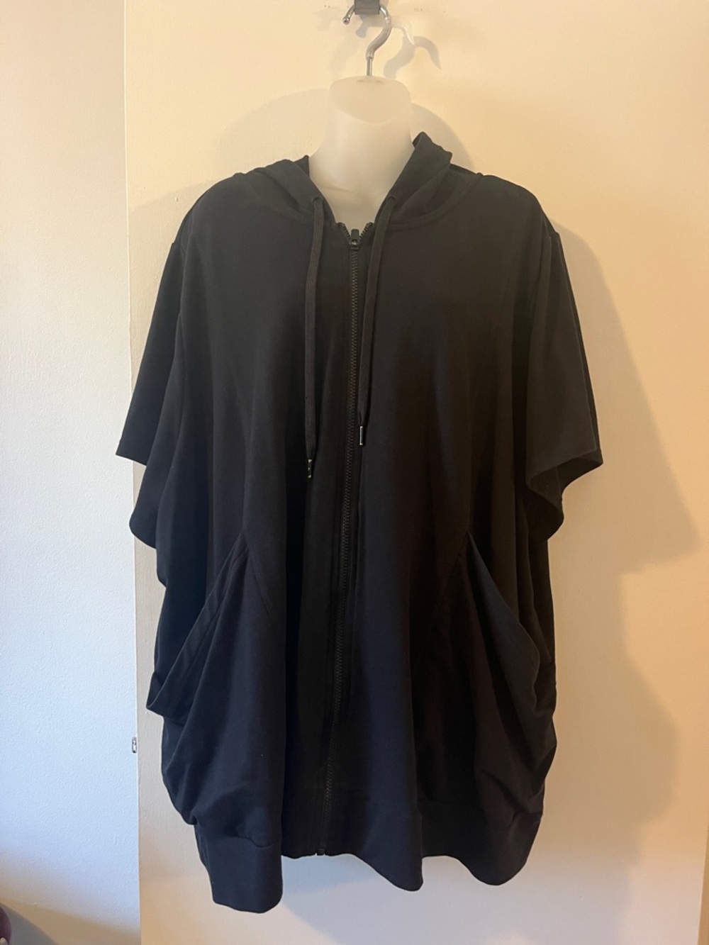 Active USA Active Zone Black Athletic Hoodie Top
